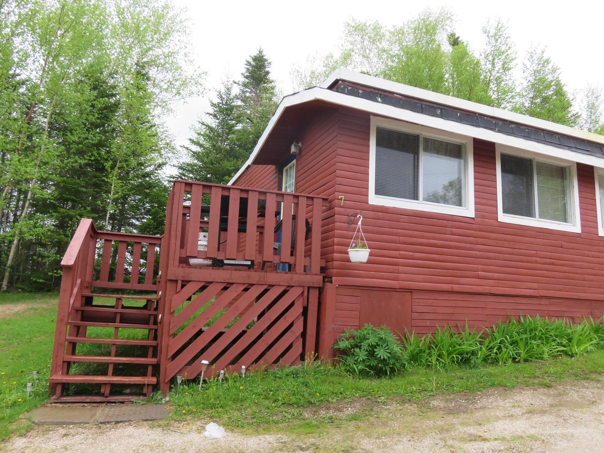 Lush'S Cottages Cormack Екстериор снимка